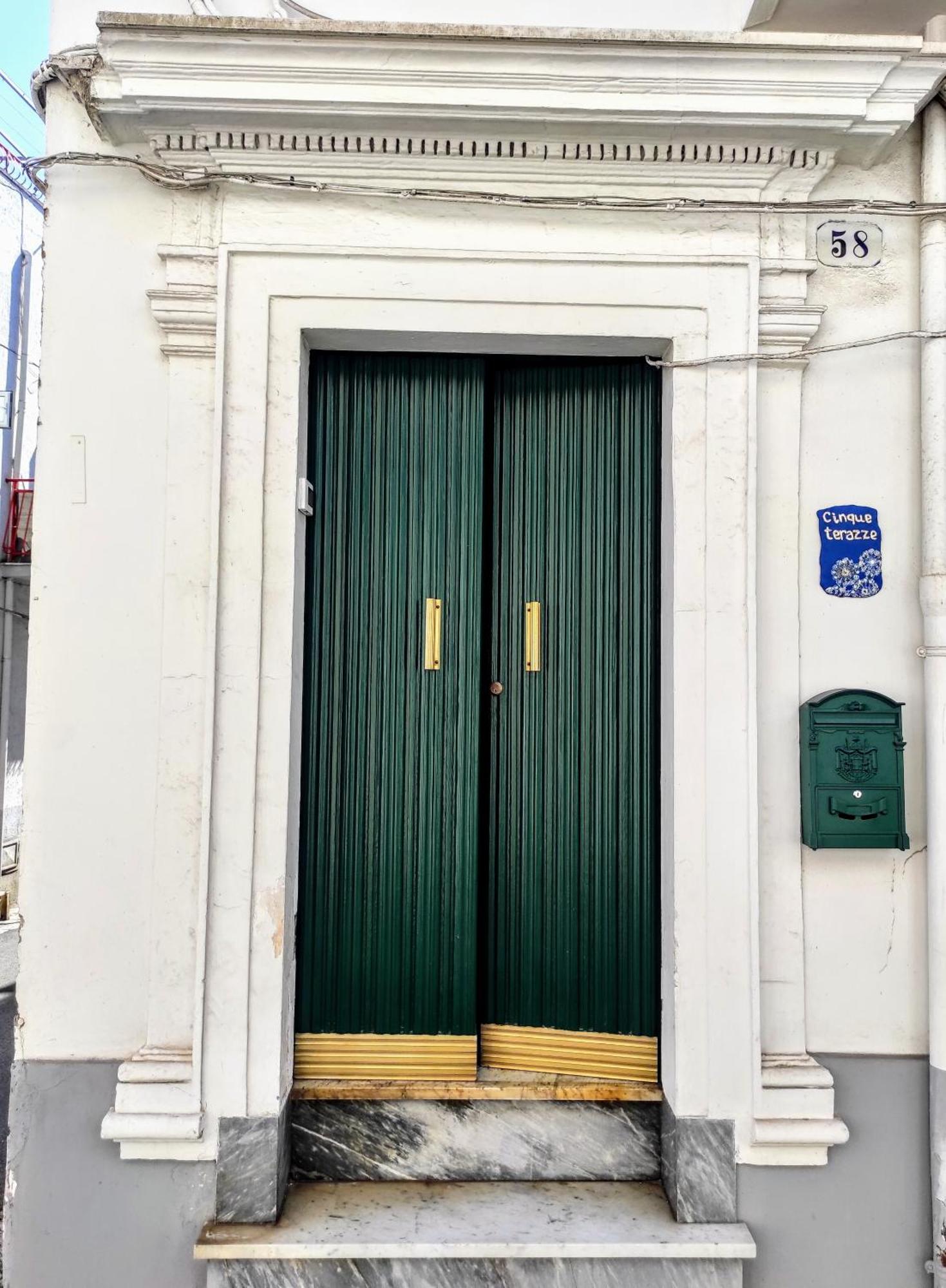 Cinque Terrazze: Freshly Renovated 2-Bedroom House Kellie Messapica Kültér fotó